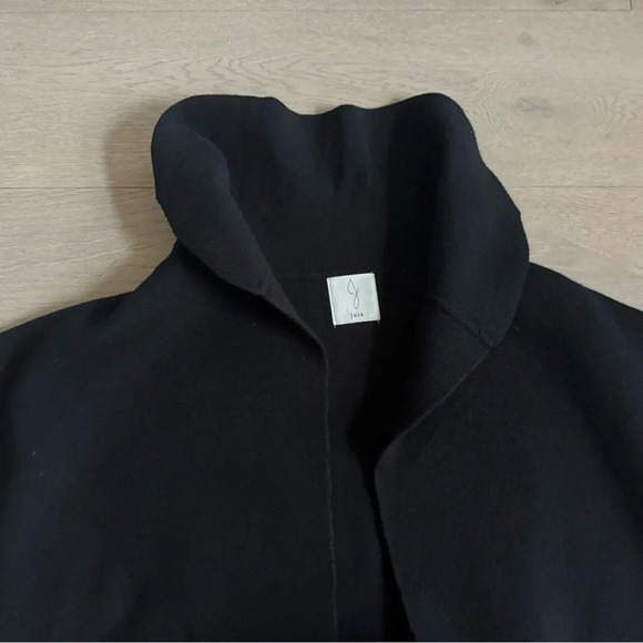 Joie black oversized cardigan with beautiful collar size medium - Picture 5 of 9